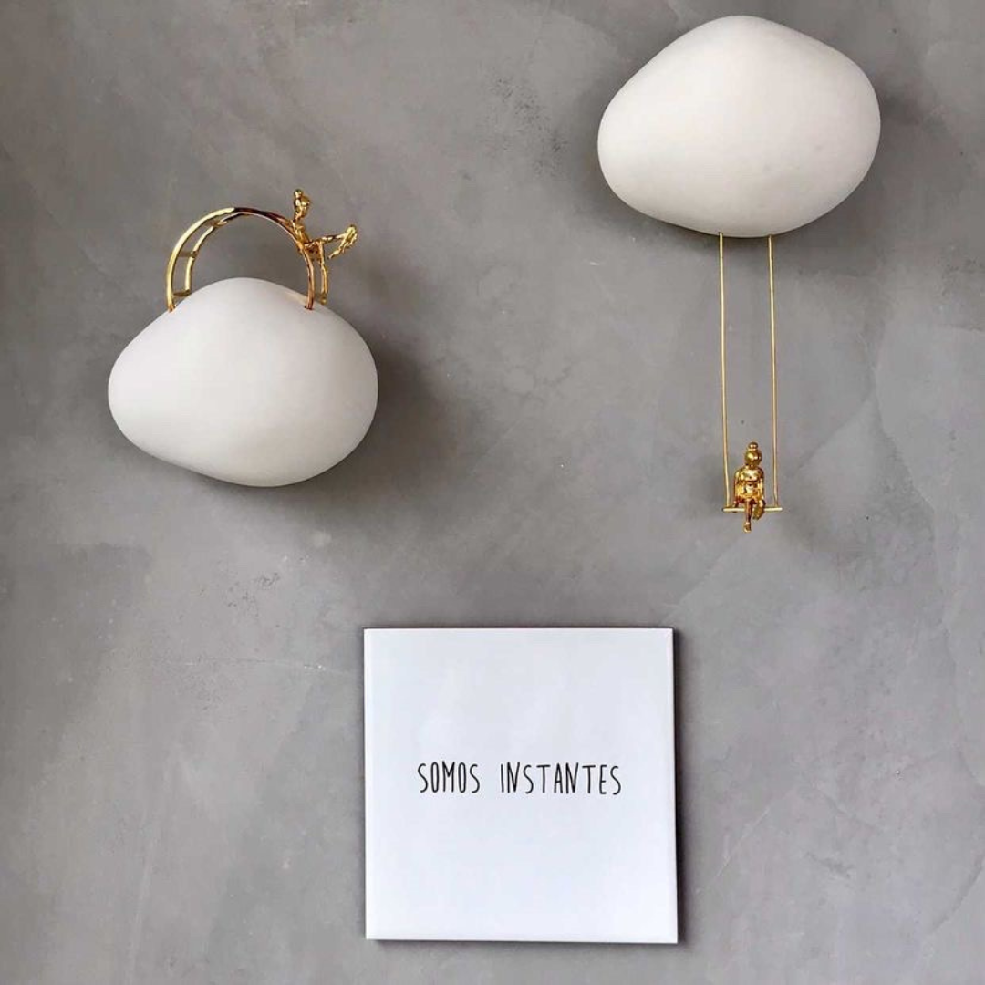 Nuvem Balanço Menina - Nara Ota