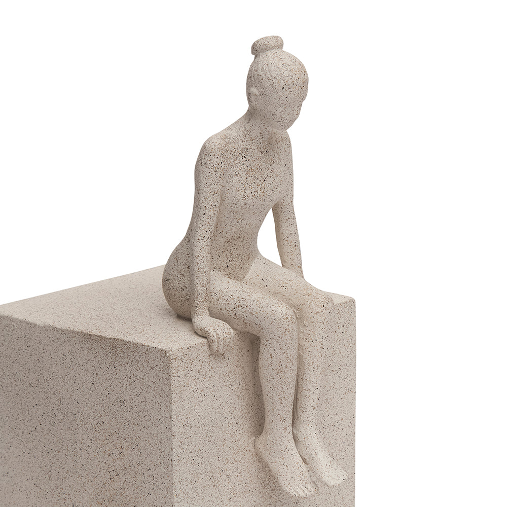 Escultura Pessoa de Polirresina