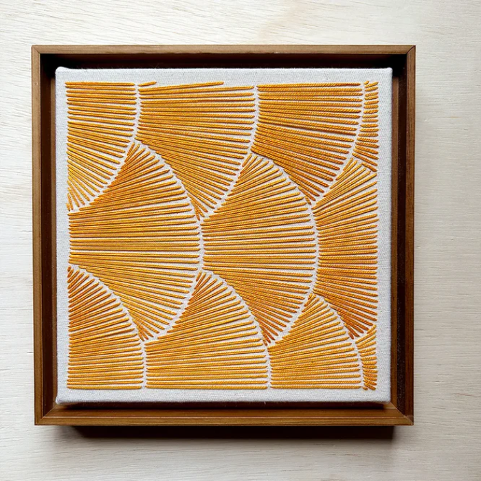 Quadro Chanfrado Amarelo Ouro