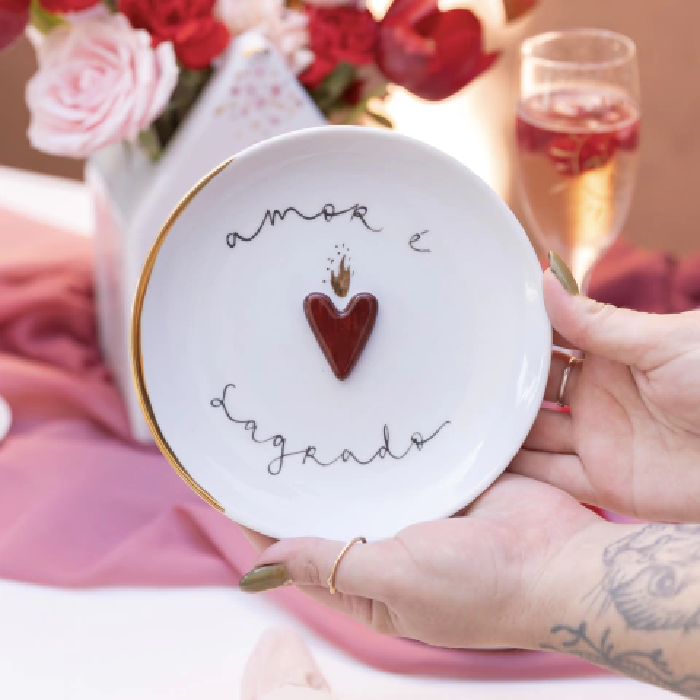 Prato Decorativo Amor é Sagrado
