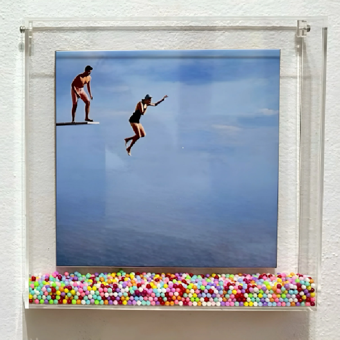 Quadro de Acrilico Piscina de Bolinhas 25x25 - Greghi Desing