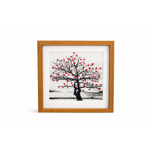 Quadro Árvore Bordado de Flores Vermelha