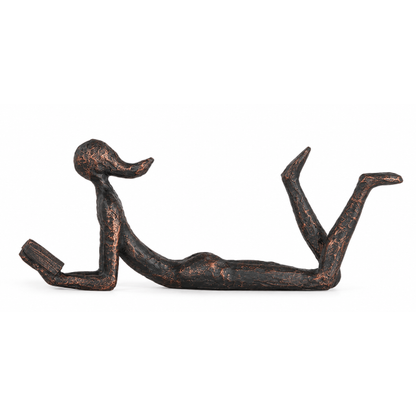 Escultura Mulher Lendo