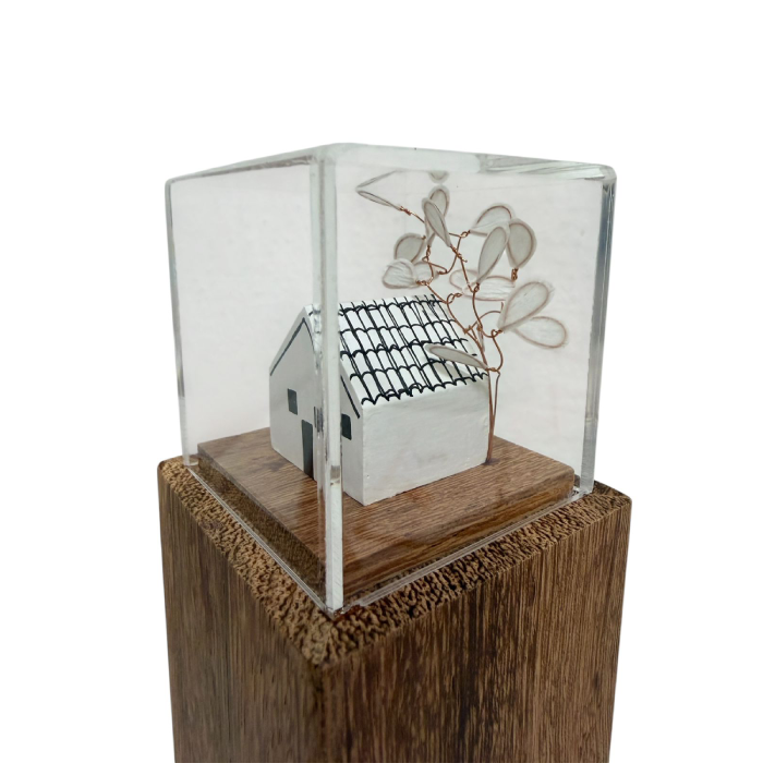 Escultura Casinha