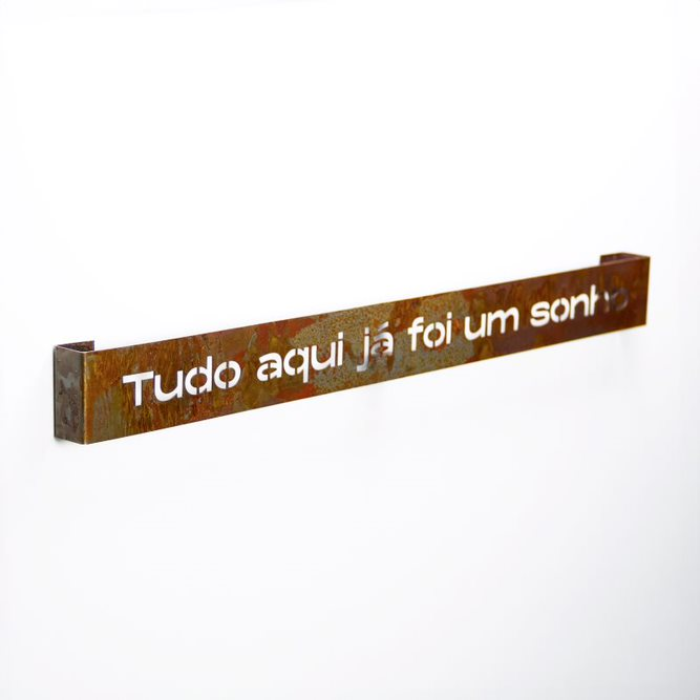 Frase de Ferro Rust - "Tudo aqui Já Foi um Sonho"