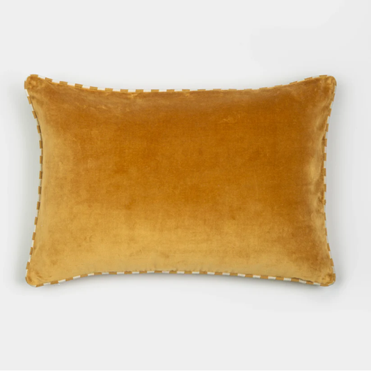 Almofada Lisa com Vivo Listrado Mostarda 40x60cm
