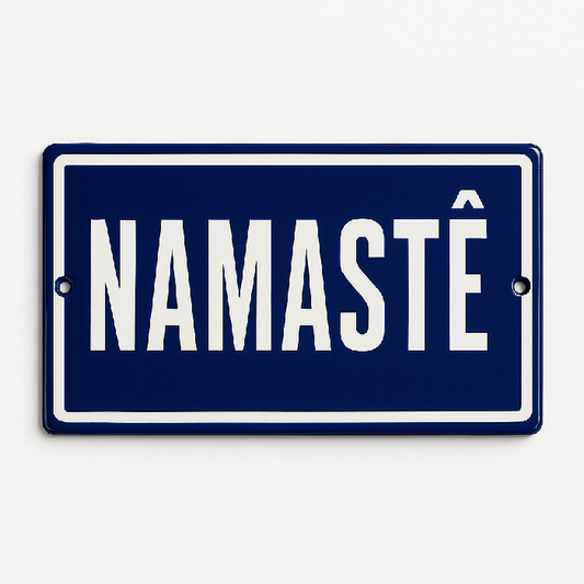 Placa Decorativa Esmaltada Namastê