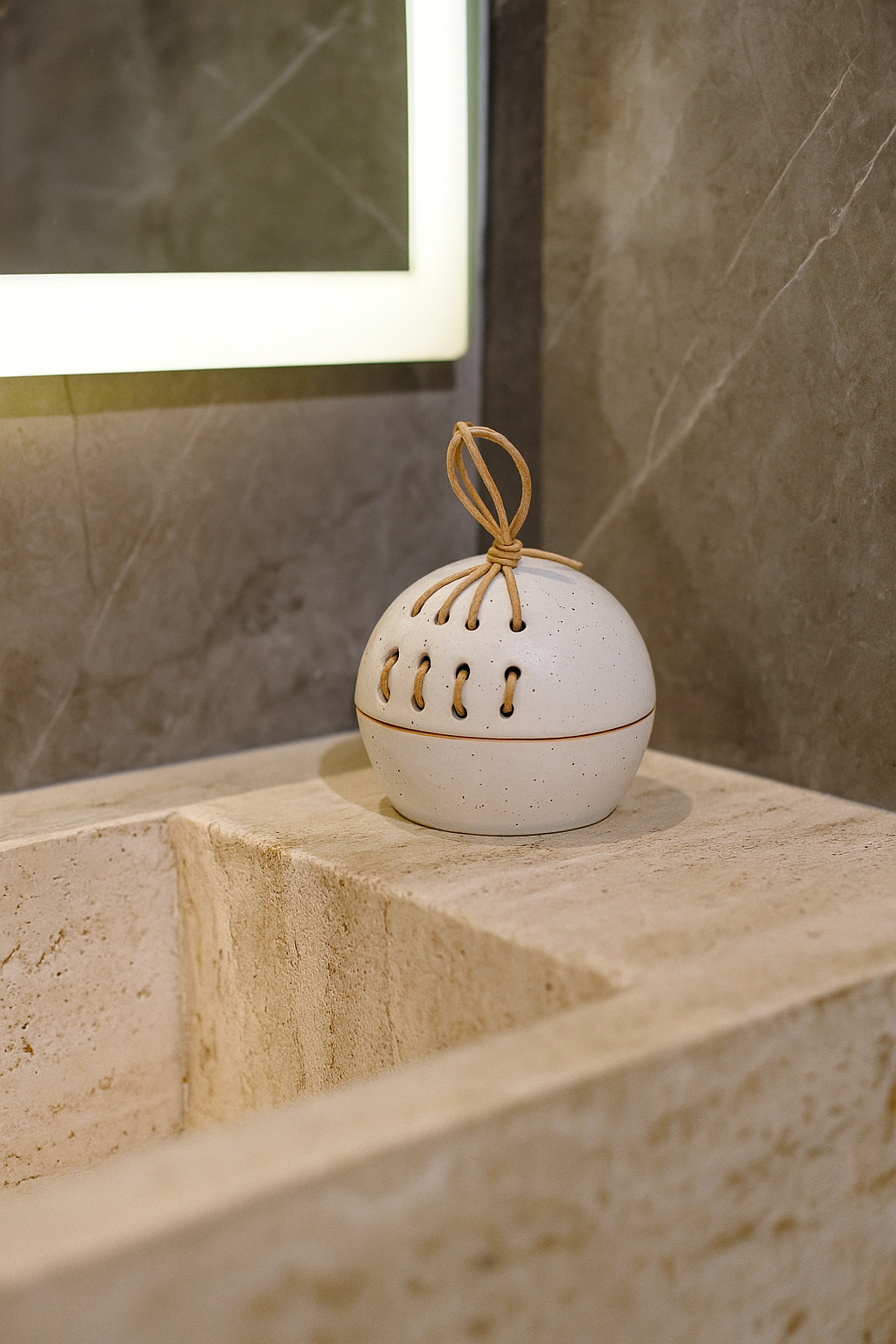 Pote Decorativo em Cerâmica