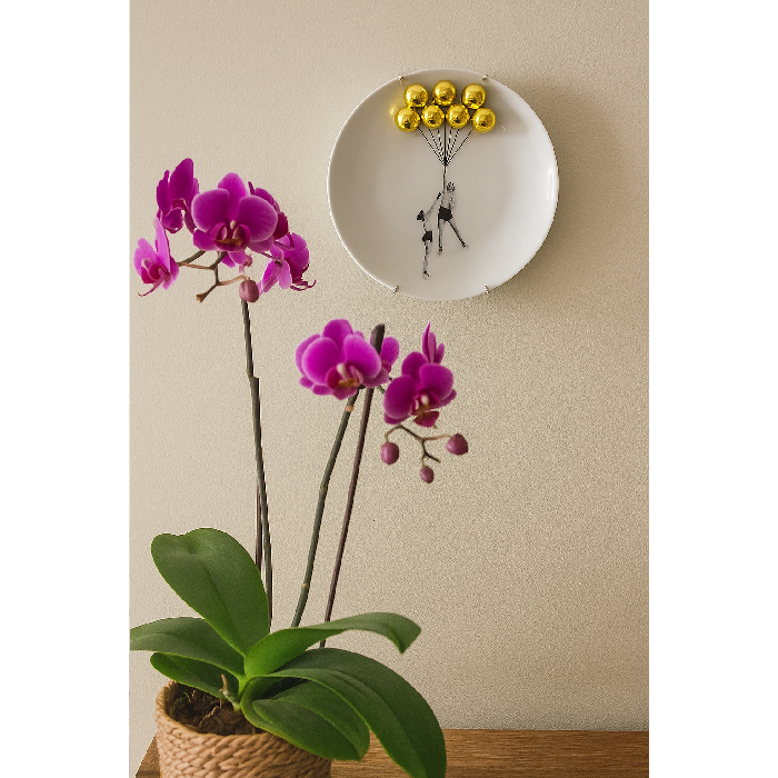 Prato Decorativo Meninas Balões Dourados - Greghi Design