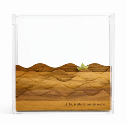 Quadro Box Acrílico Barco "A Felicidade Vem em Ondas"