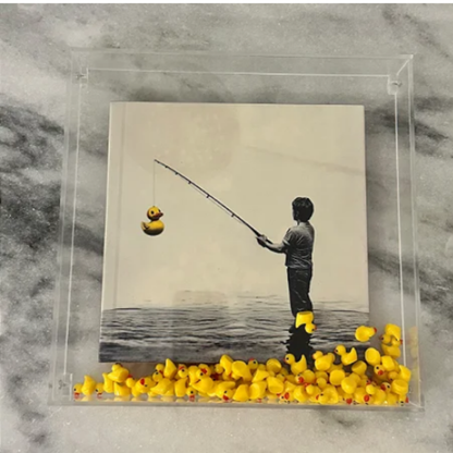 Quadro de Acrílico Pescador de Patos 25x25 - Greghi Desing