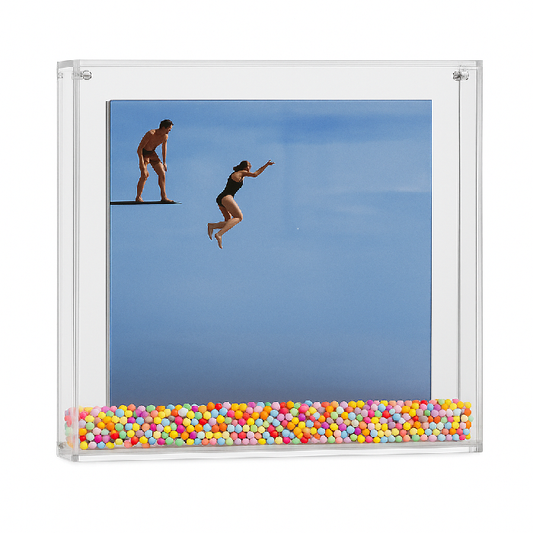 Quadro de Acrilico Piscina de Bolinhas 25x25 - Greghi Desing