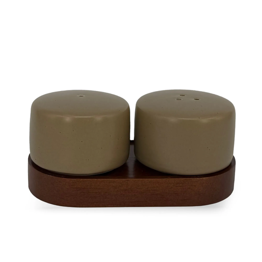 Conjunto de Saleiro e Pimenteiro