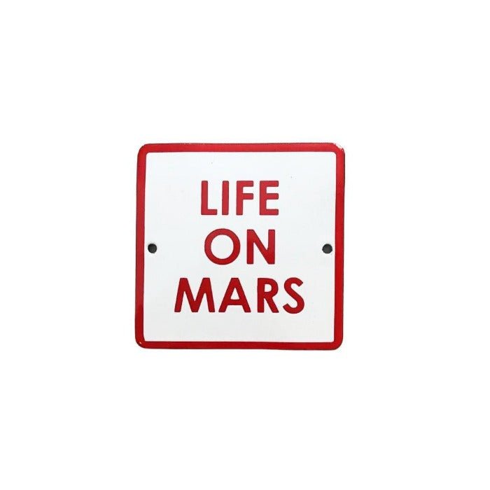 Placa Decorativa Esmaltada Life on Mars - casaquetem